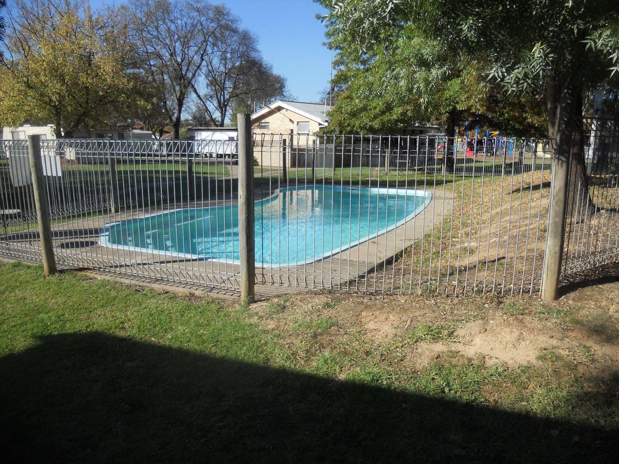 High Country Holiday Park Mansfield Extérieur photo